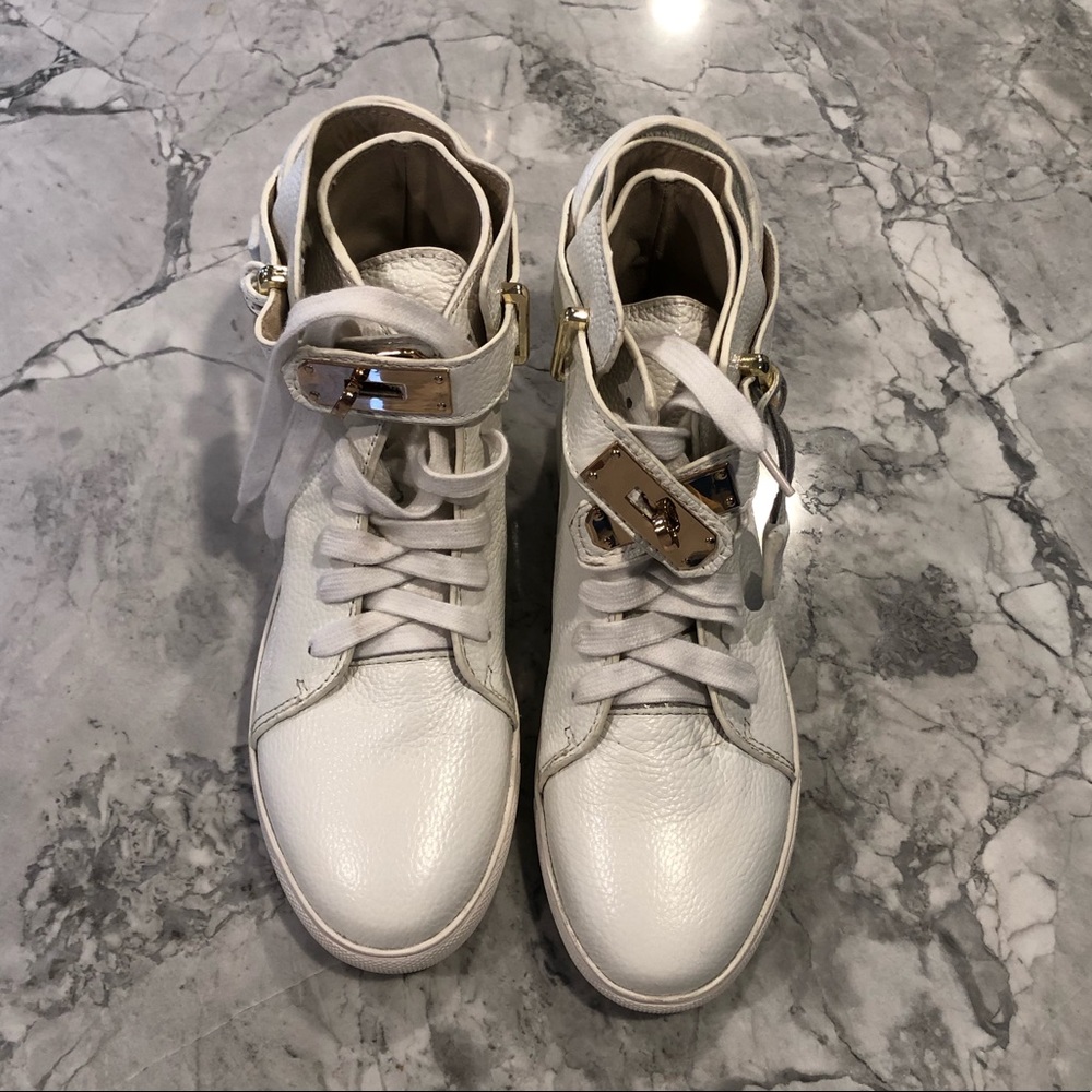 White leather Lock and Key Sneakers